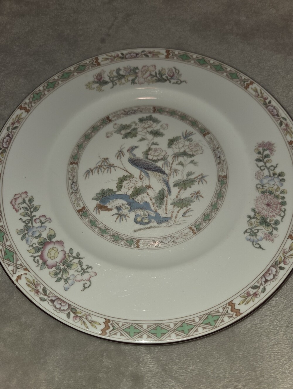 Wedgwood Kutani Crane R4464 Floral Bone China Dinner Plate 10 3/4"